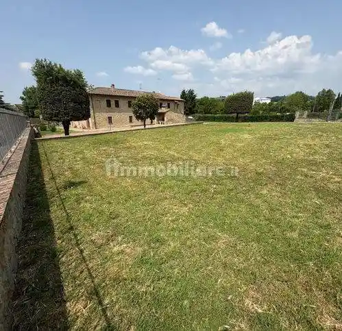 Casa indipendente in vendita a Poggibonsi