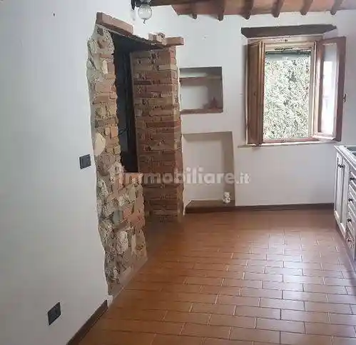 Appartamento in vendita a Casole d'Elsa