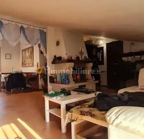 Appartamento in vendita a Monteriggioni