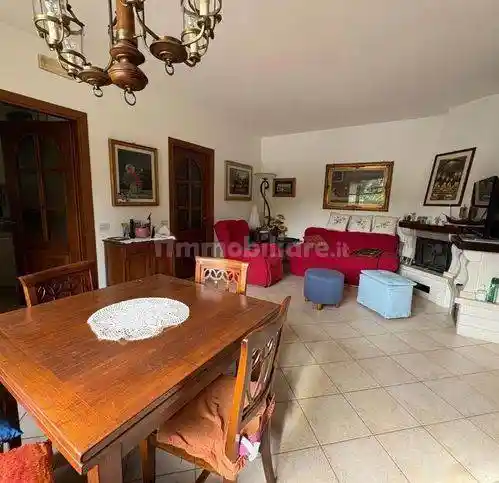 Appartamento in vendita a Monteriggioni