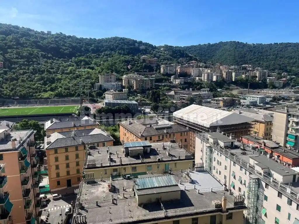 Appartamento in vendita a Genova