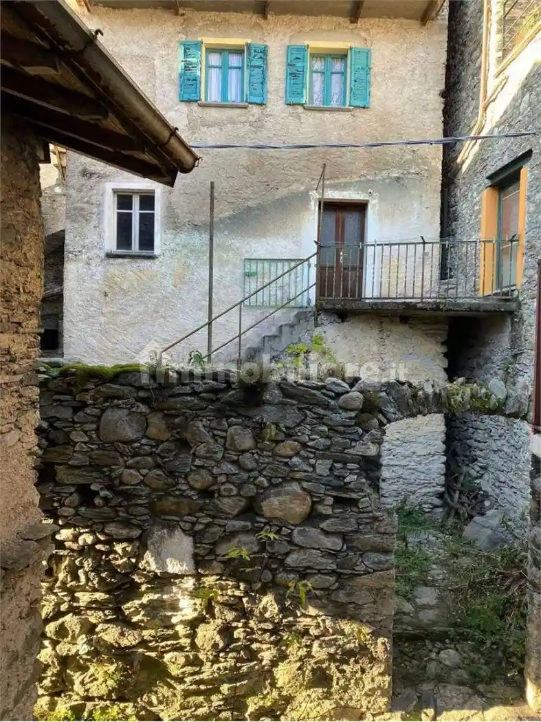Rustico - Casale in vendita a Domaso