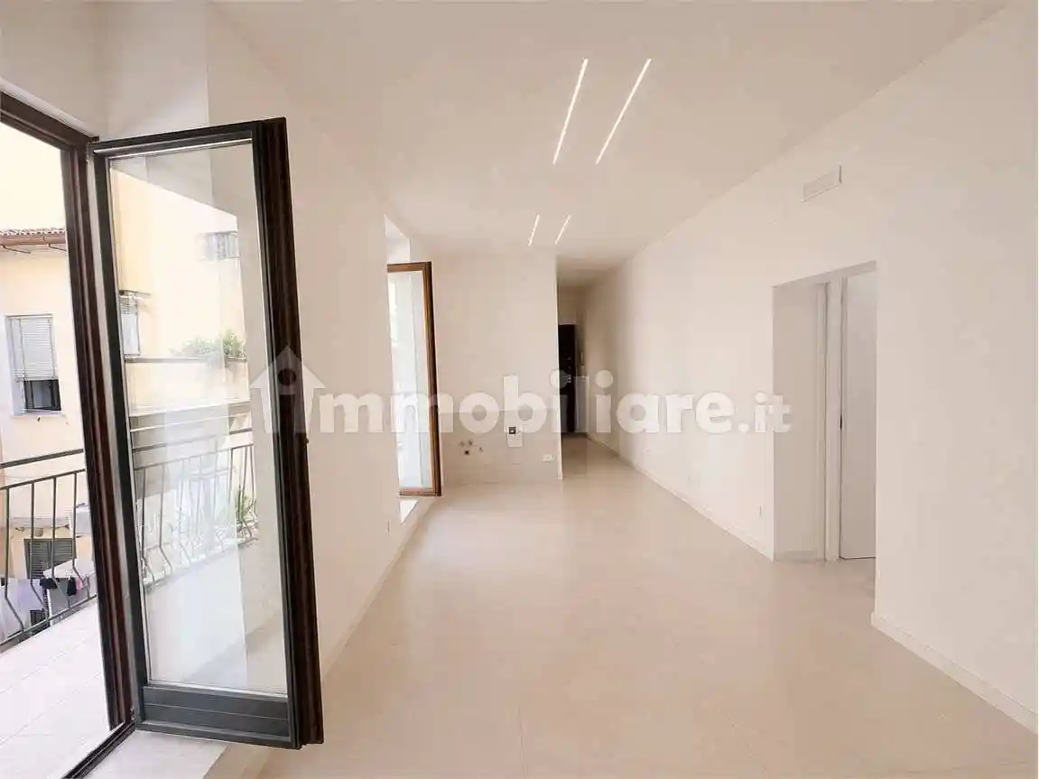 Appartamento in vendita a Salerno