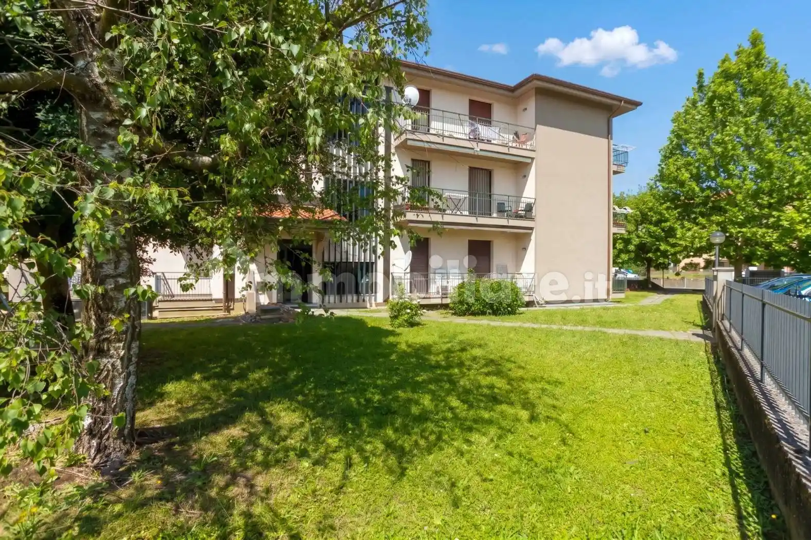 Appartamento in vendita a Montevecchia