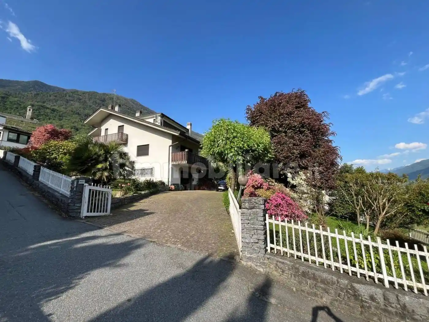 Villa in vendita a Castione Andevenno