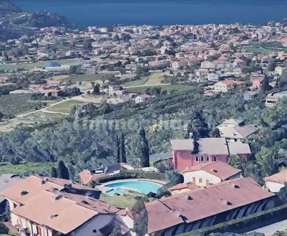 Appartamento in vendita a Costermano sul Garda