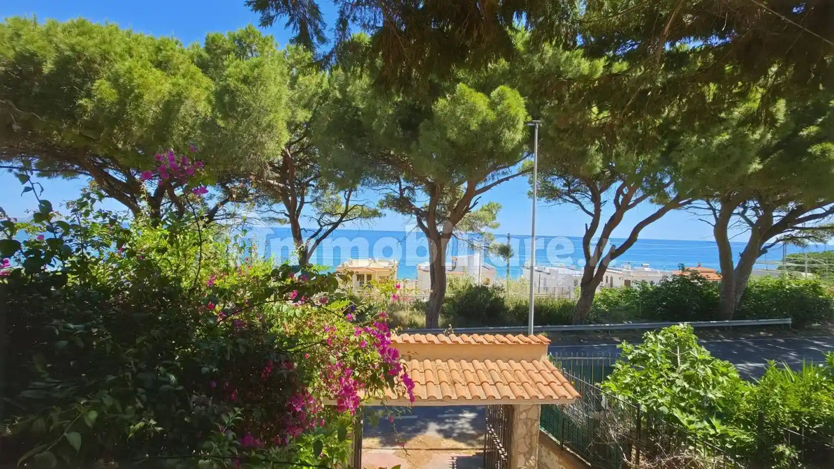 Villa in vendita a Altavilla Milicia