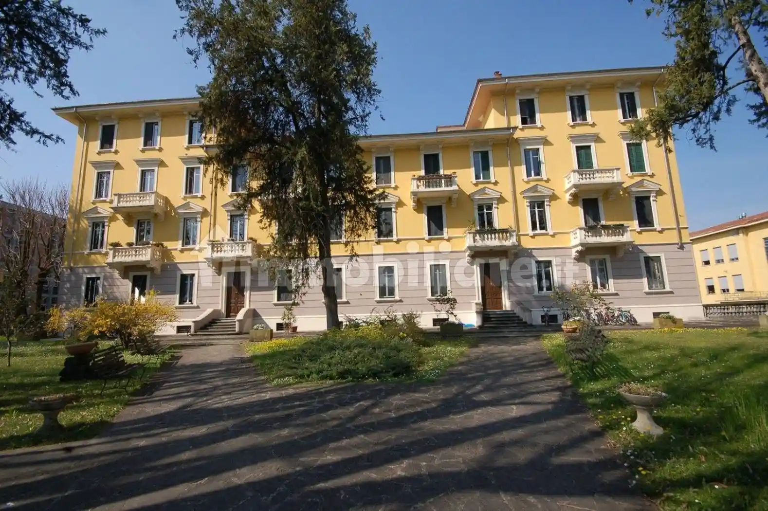 Appartamento in vendita a Parma