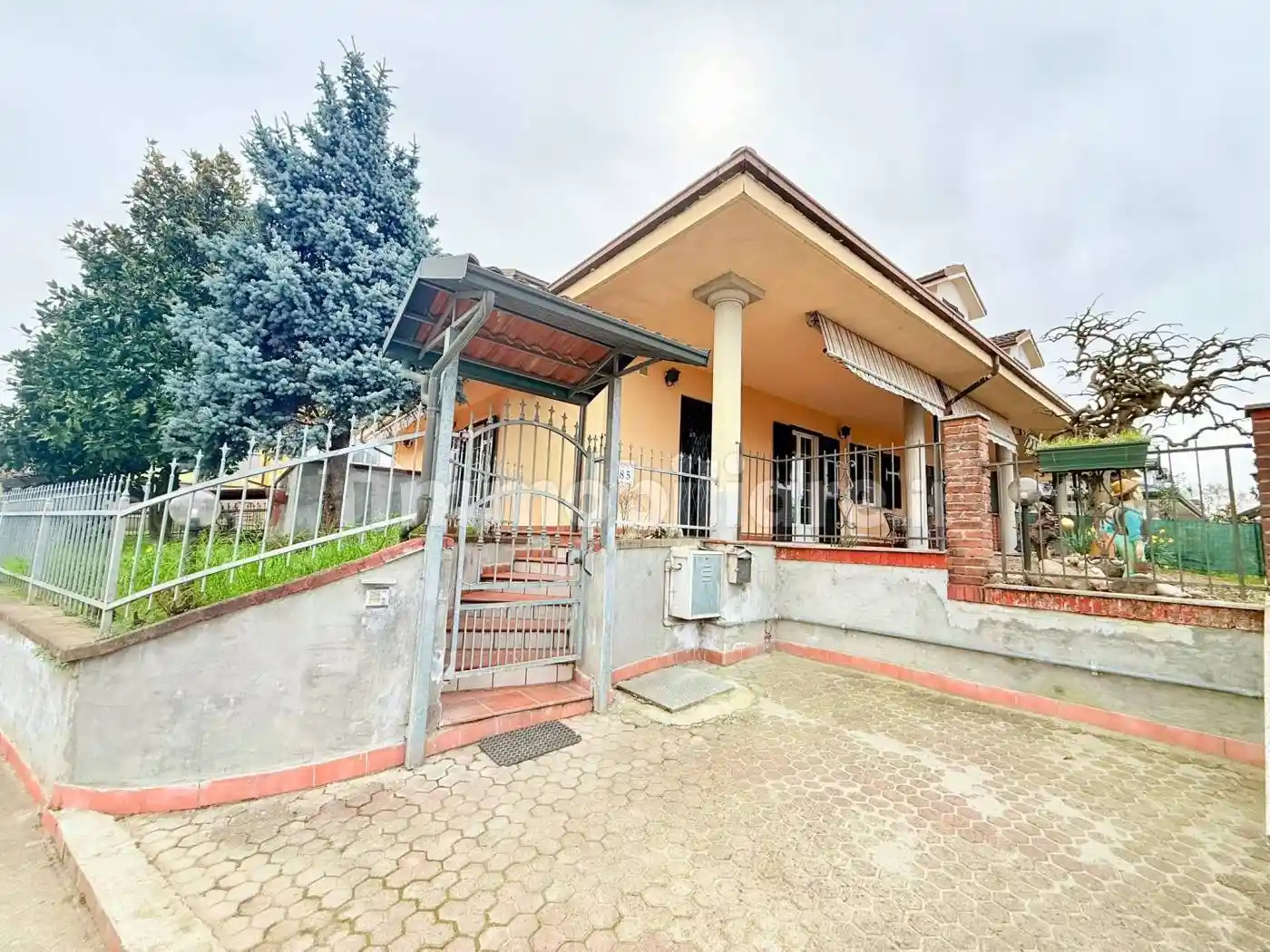 Villa in vendita a Alessandria