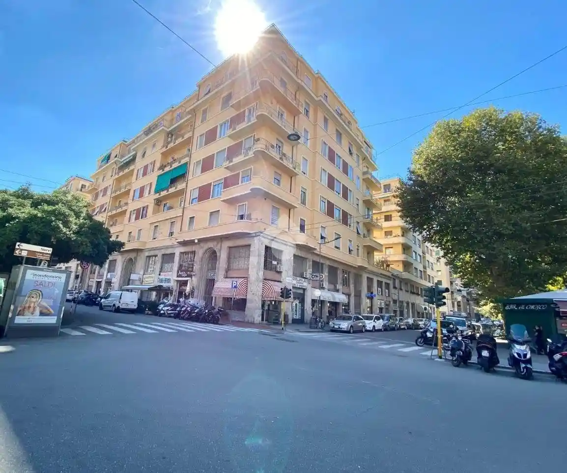 Appartamento in affitto a Genova