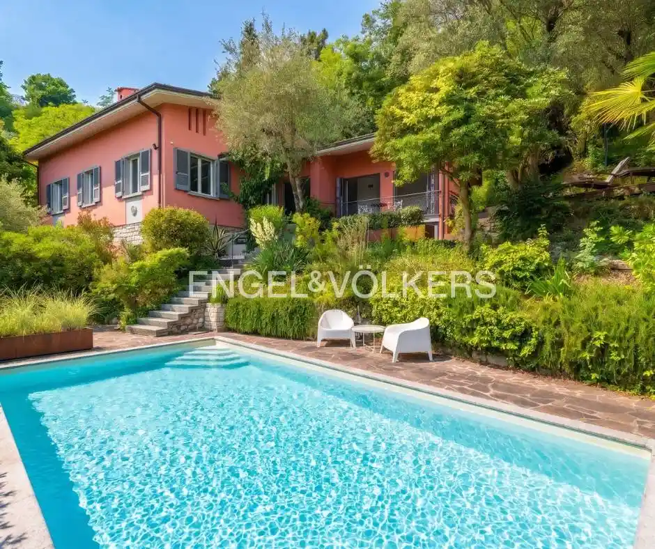 Villa in vendita a Gardone Riviera
