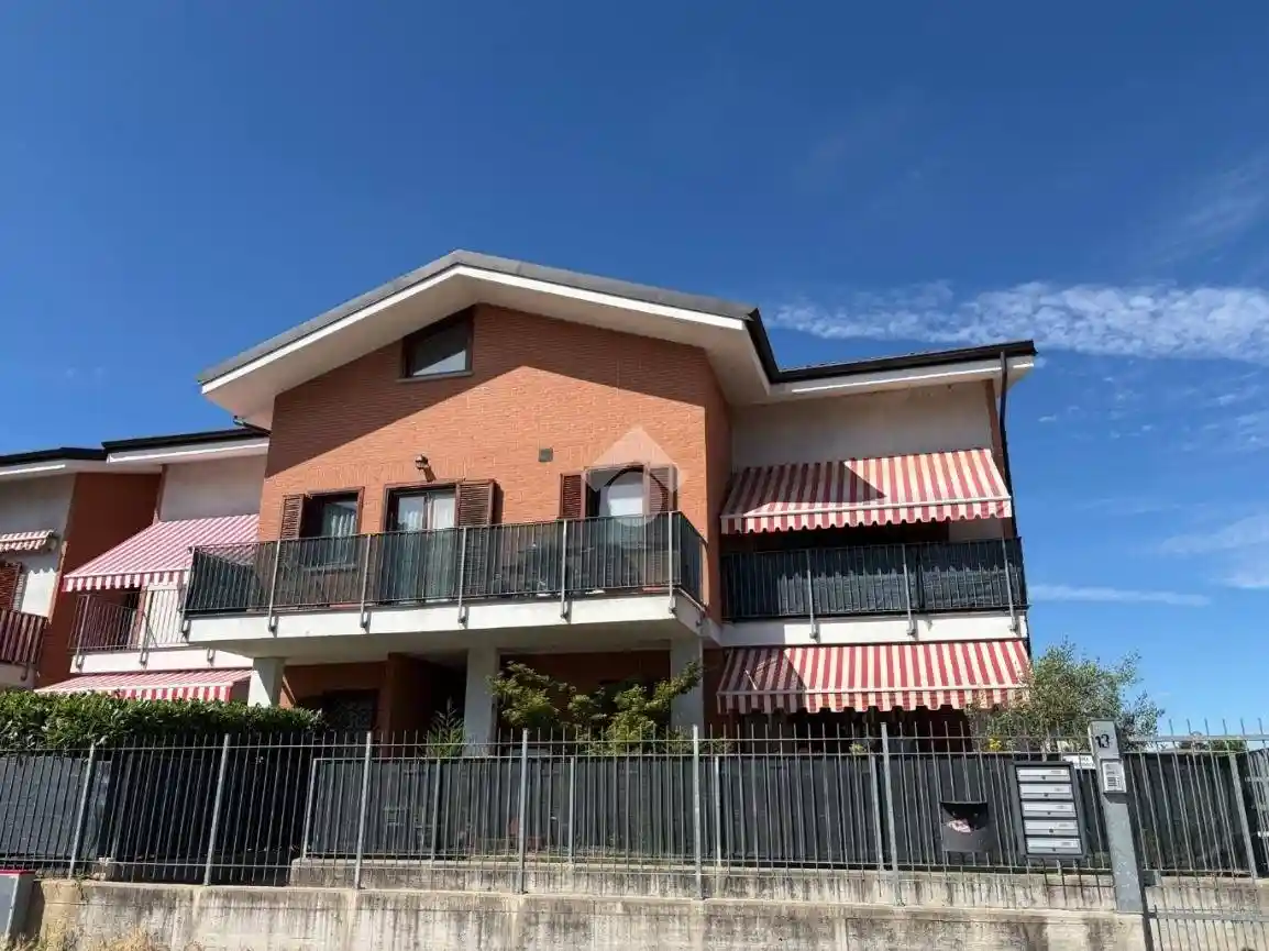 Appartamento in vendita a Santena