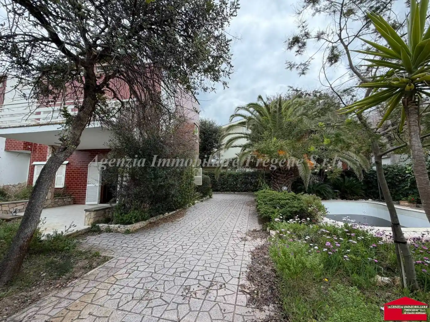Villa in vendita a Fiumicino