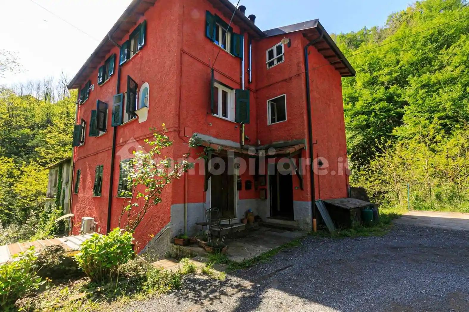 Appartamento in vendita a Ceranesi