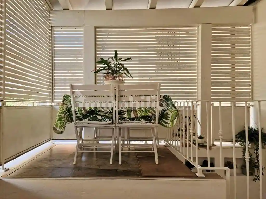 Casa indipendente in vendita a Massa