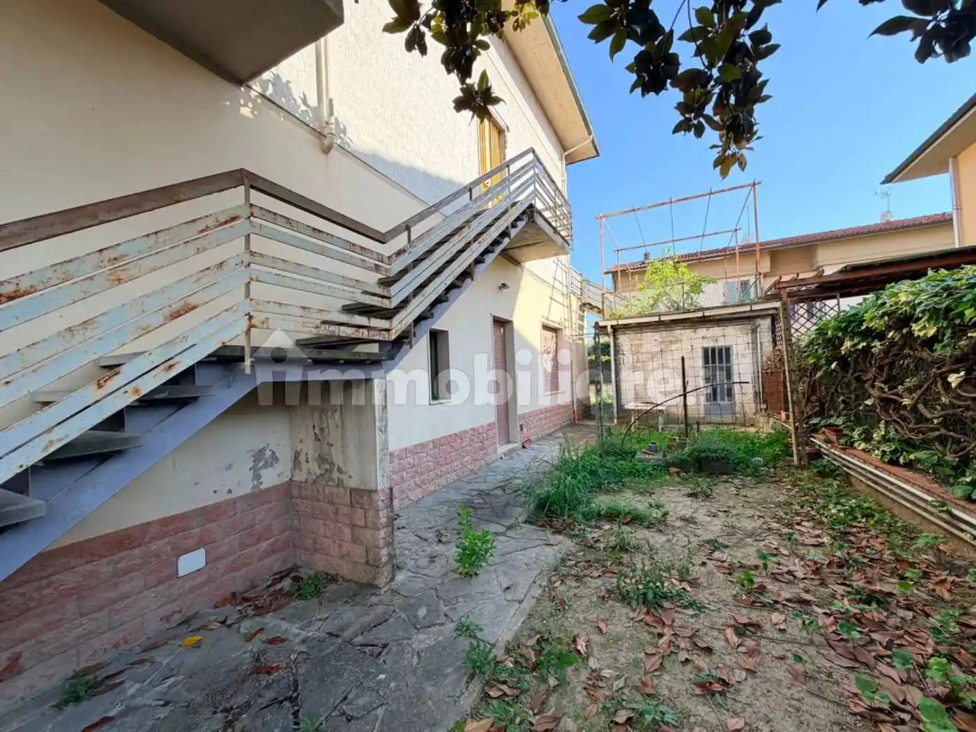 Villa in vendita a Campi Bisenzio