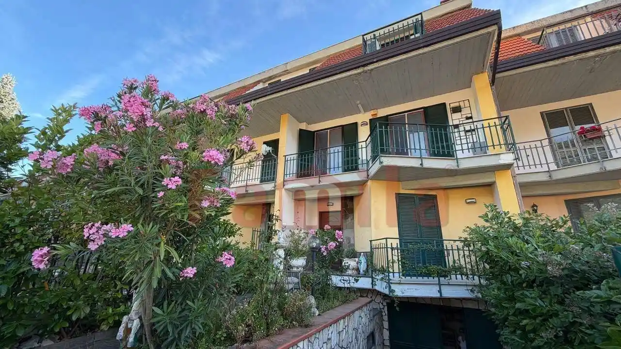 Villetta a schiera in vendita a Sirignano