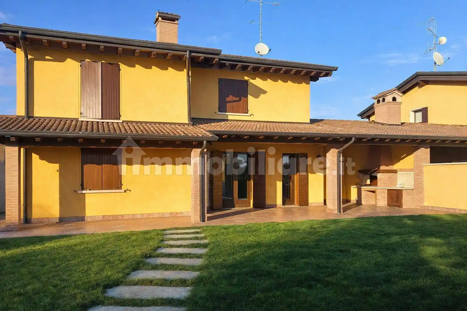 Villa in vendita a Solferino