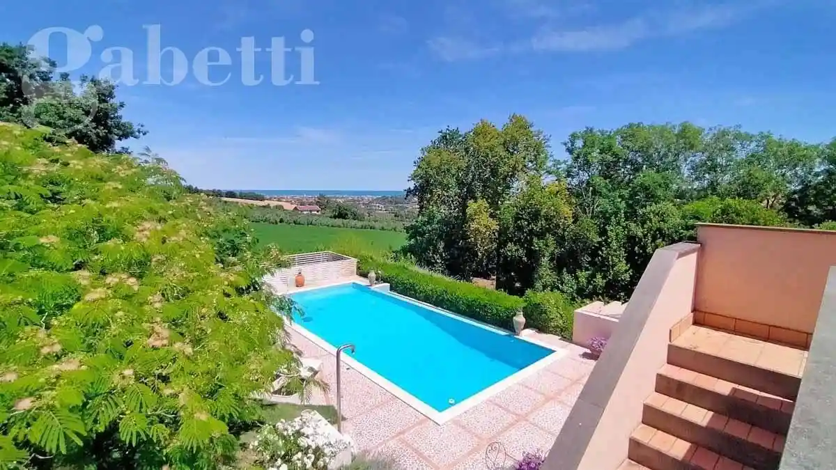 Villa in vendita a Senigallia