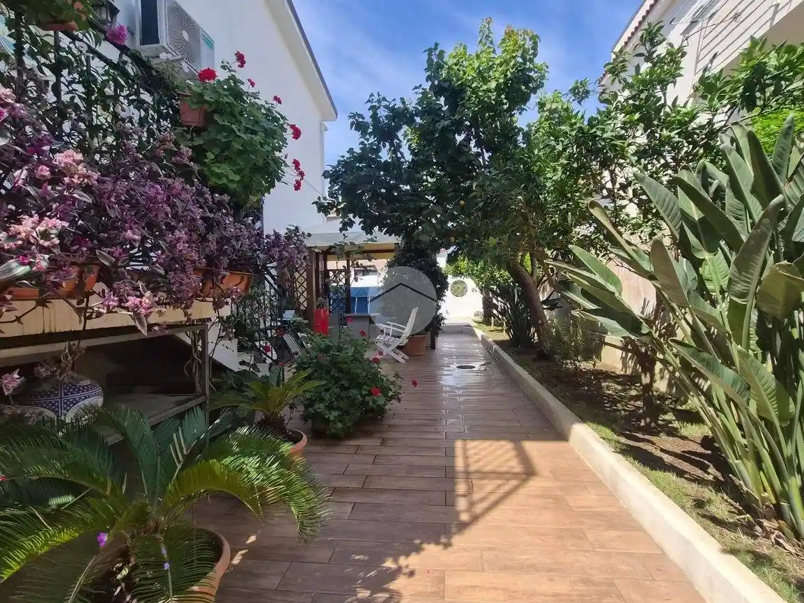 Villa in vendita a Giugliano in Campania