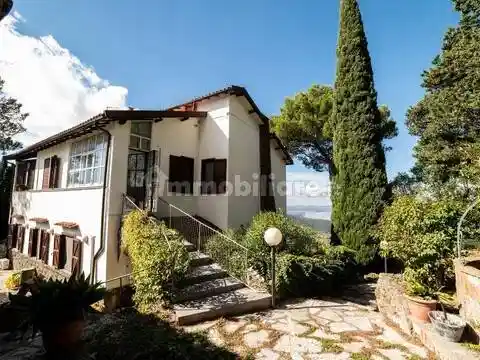 Appartamento in affitto a Montefiascone
