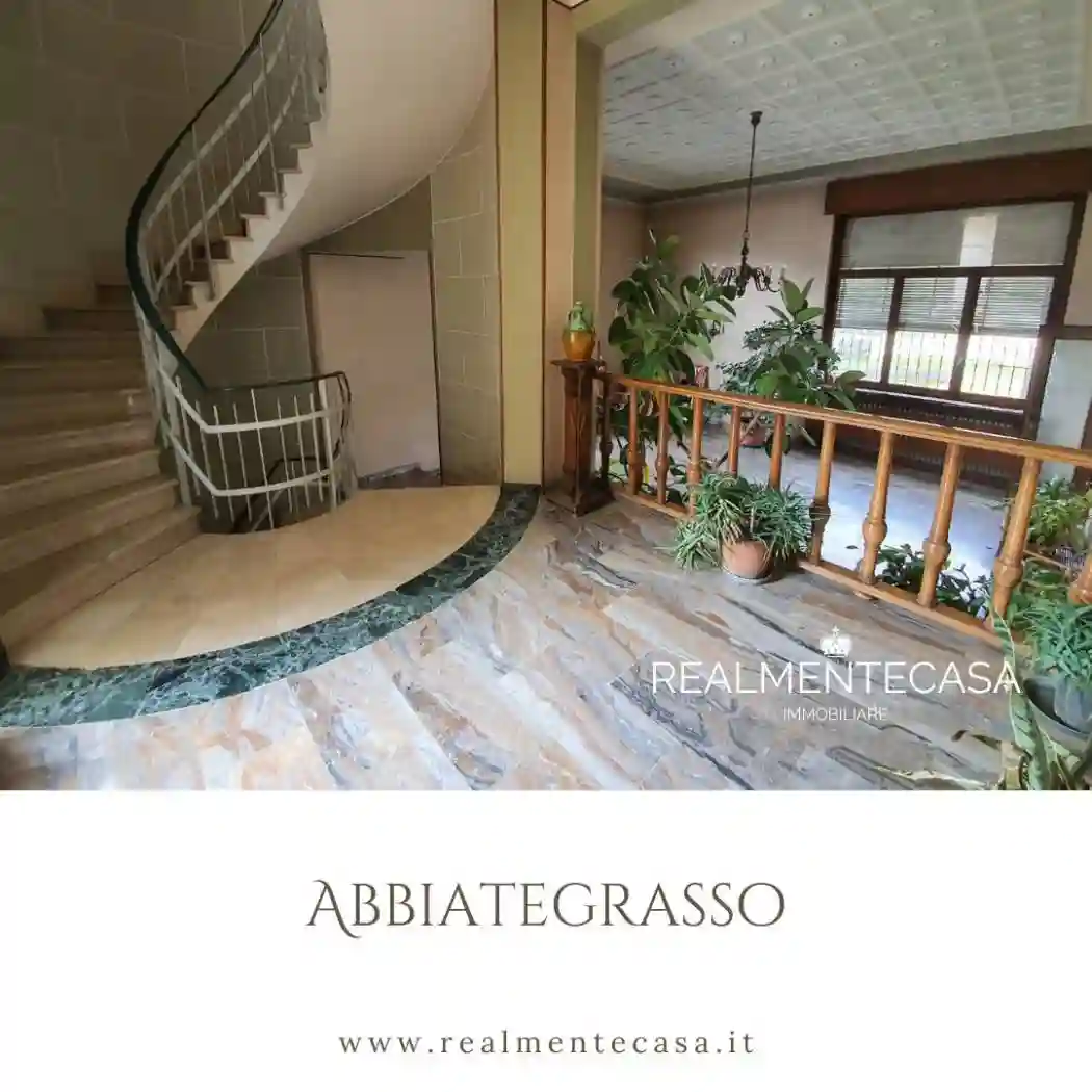 Palazzo - Edificio - foto 2