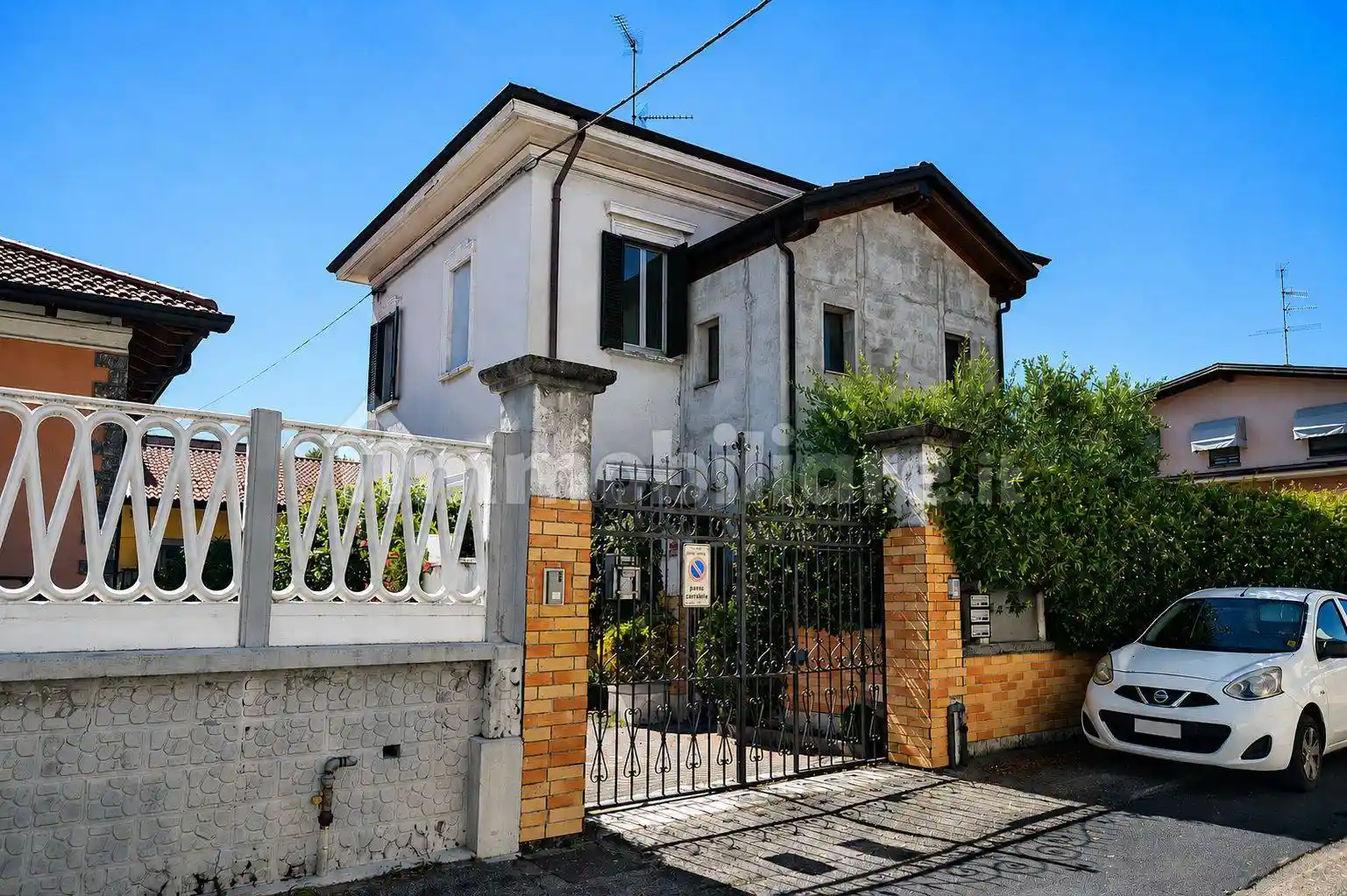 Villa in vendita a Busto Arsizio