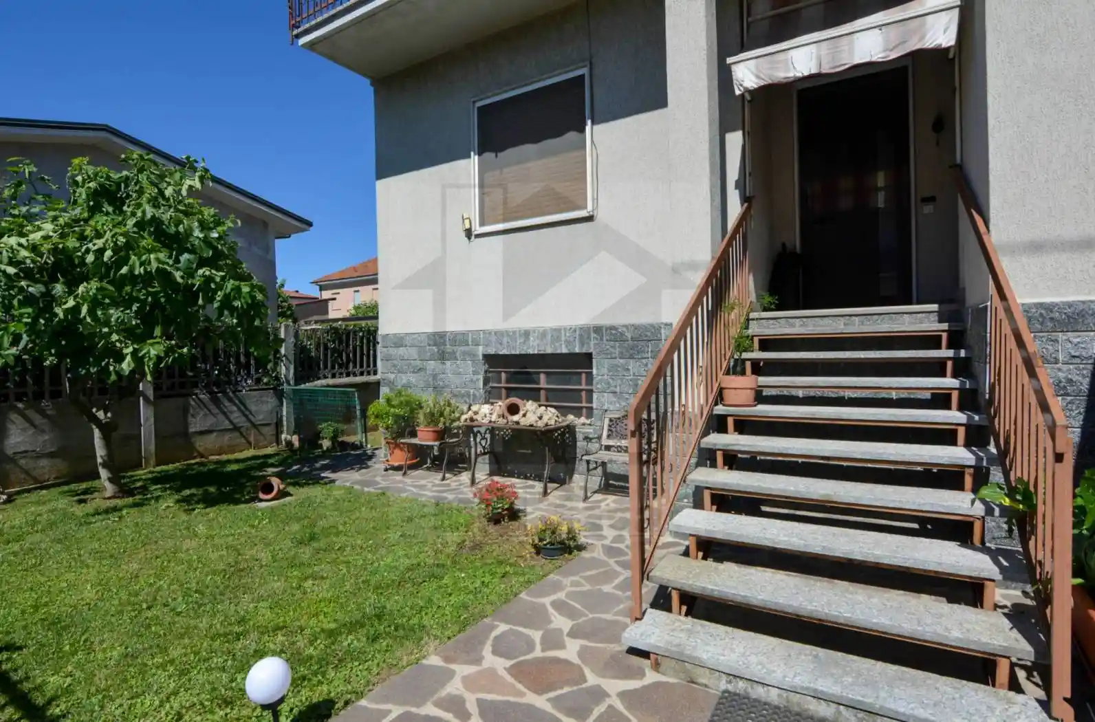 Villa in vendita a Uboldo