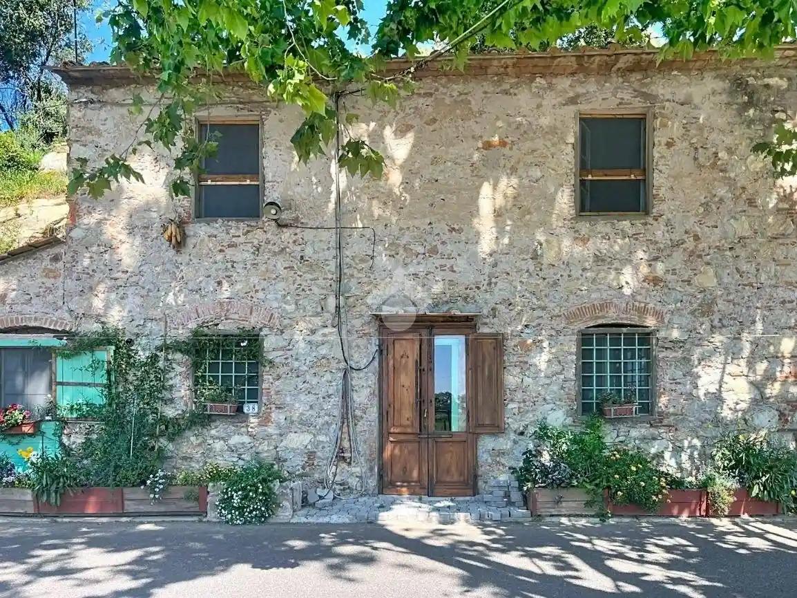 Rustico - Casale in vendita a Vecchiano