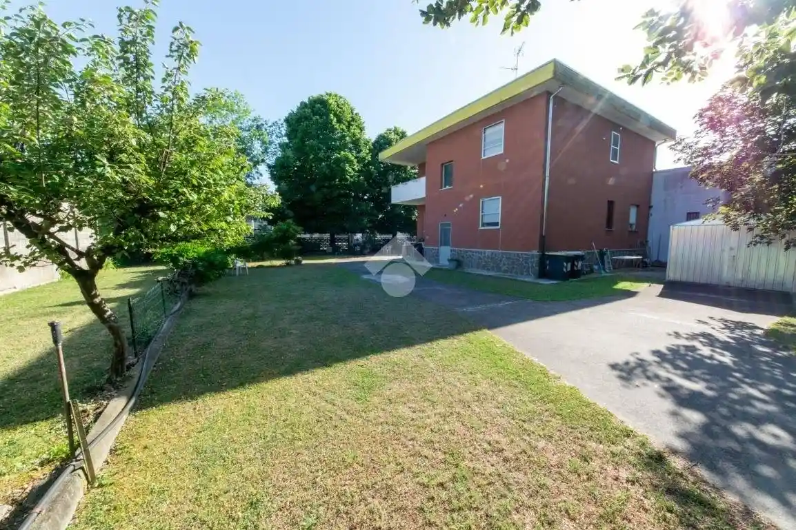 Casa indipendente in vendita a Casale Monferrato