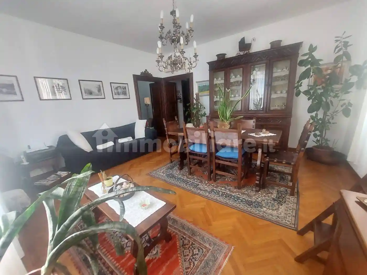 Appartamento in vendita a Parma