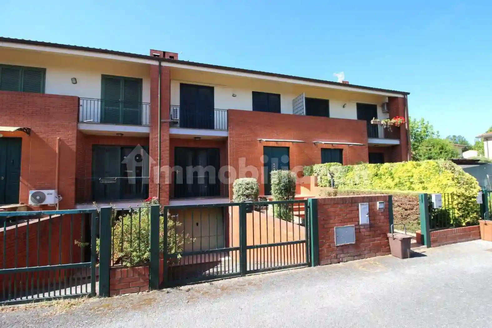 Villetta a schiera - foto 2