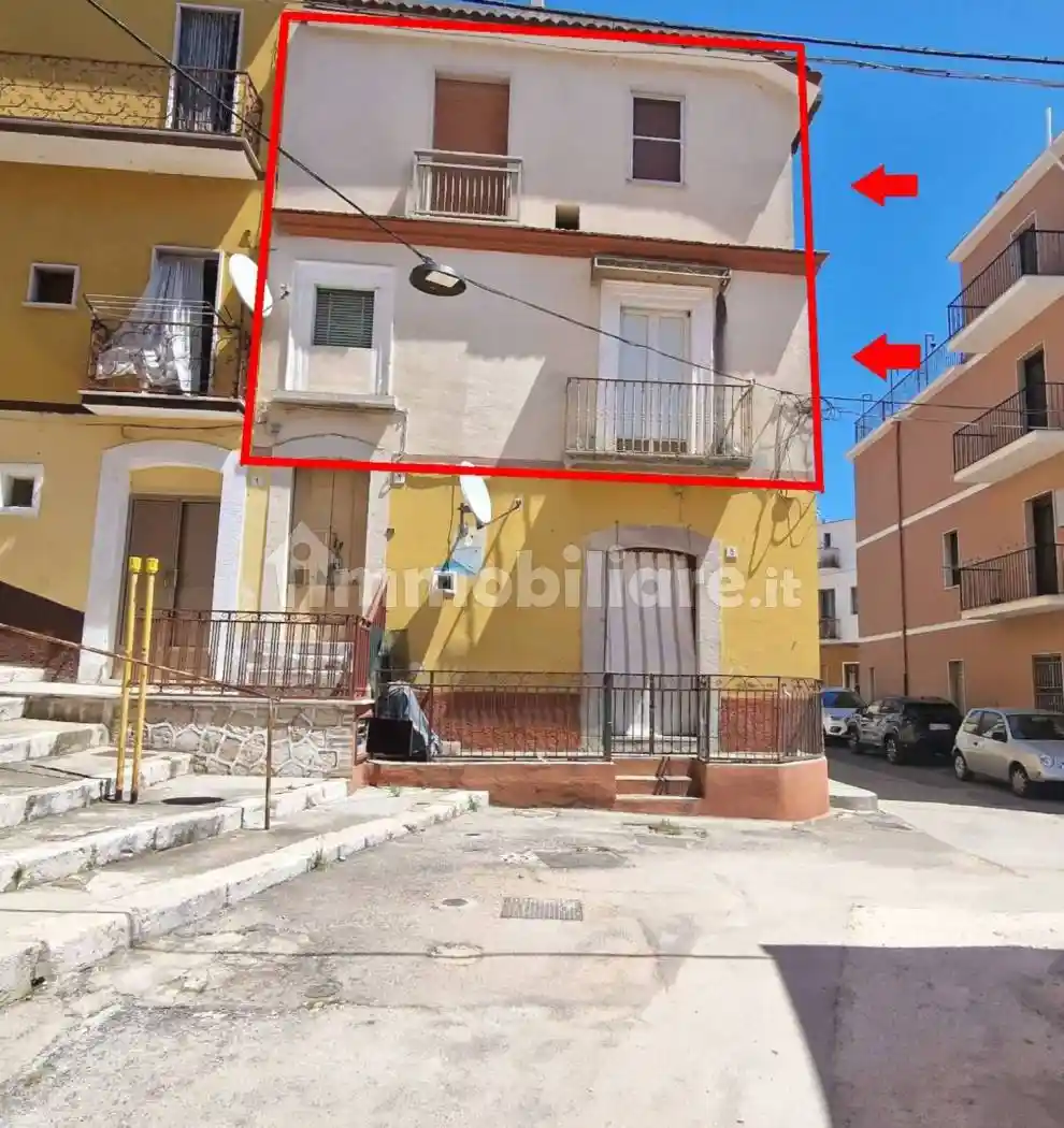 Palazzo - Edificio in vendita a San Nicandro Garganico