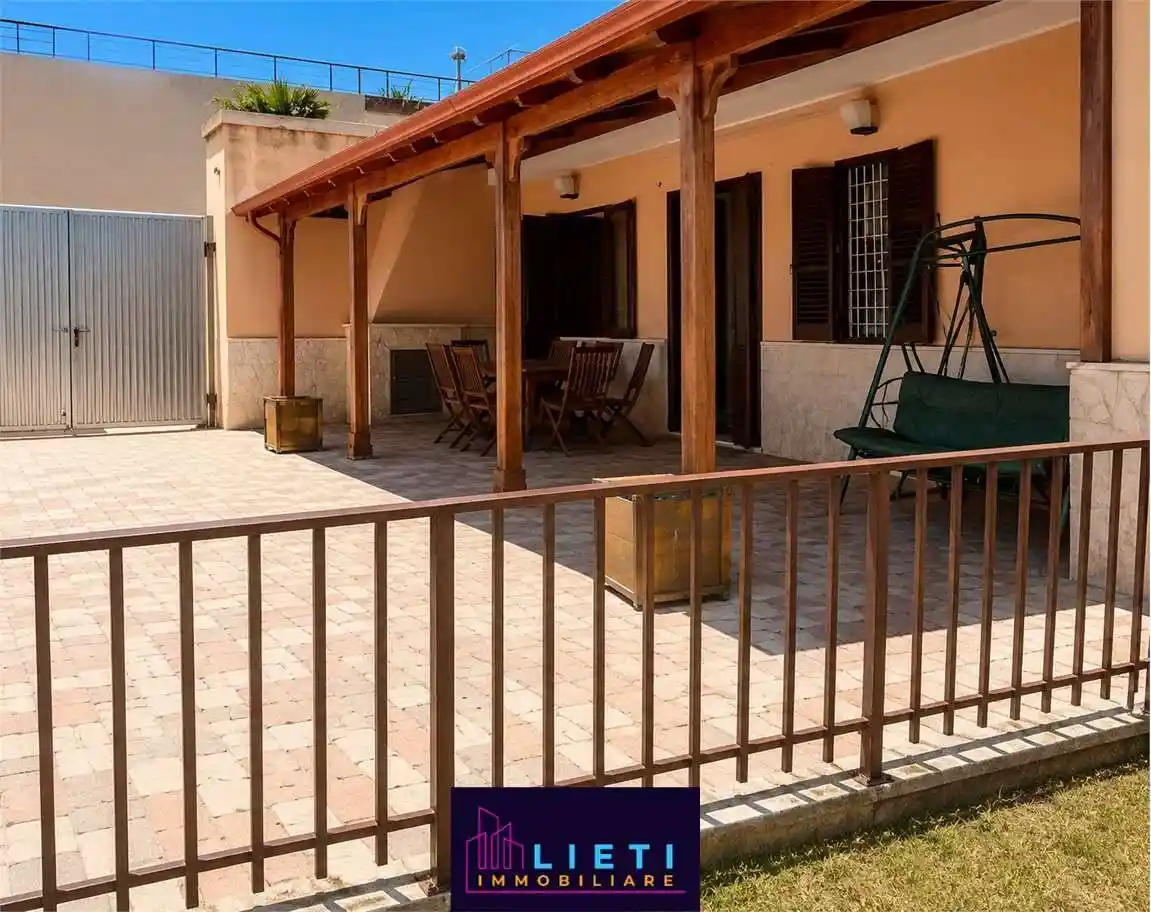 Villa in vendita a Taranto