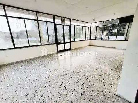 Villa in vendita a Casier