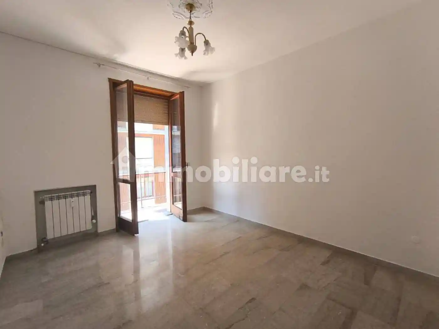 Appartamento in vendita a Piacenza