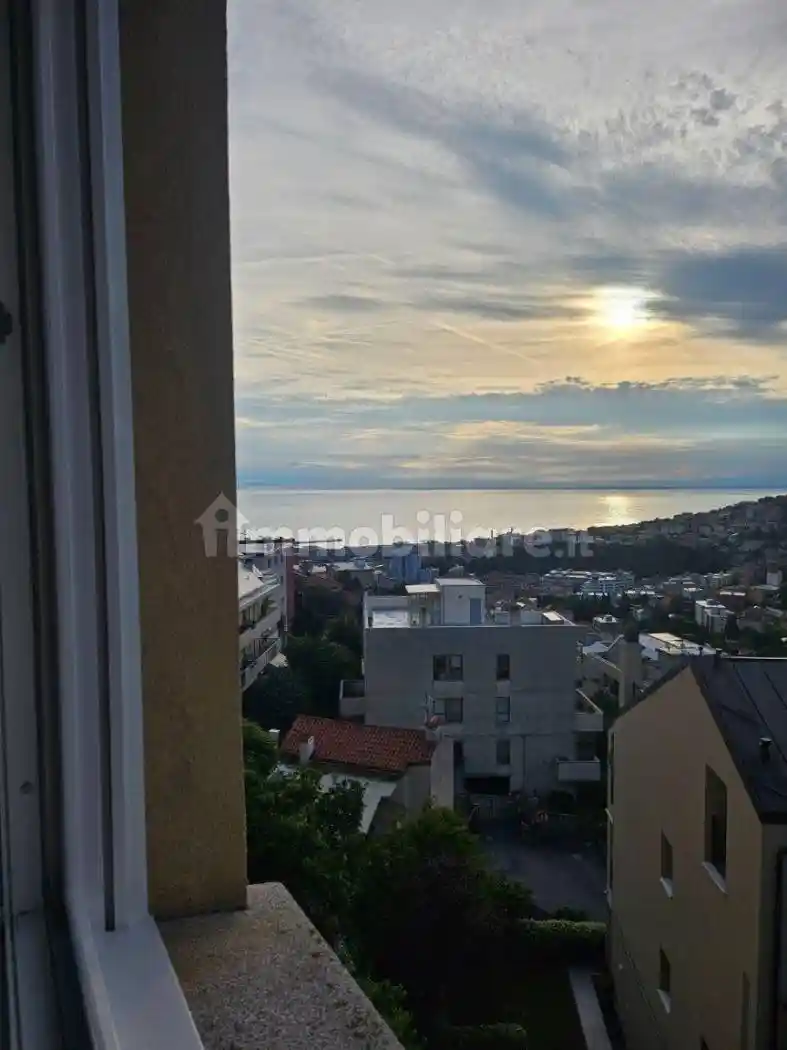 Appartamento in vendita a Trieste