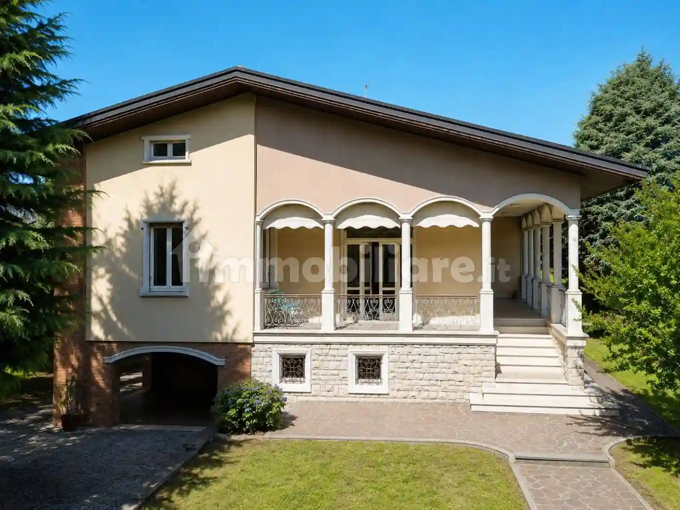 Villa - foto 2