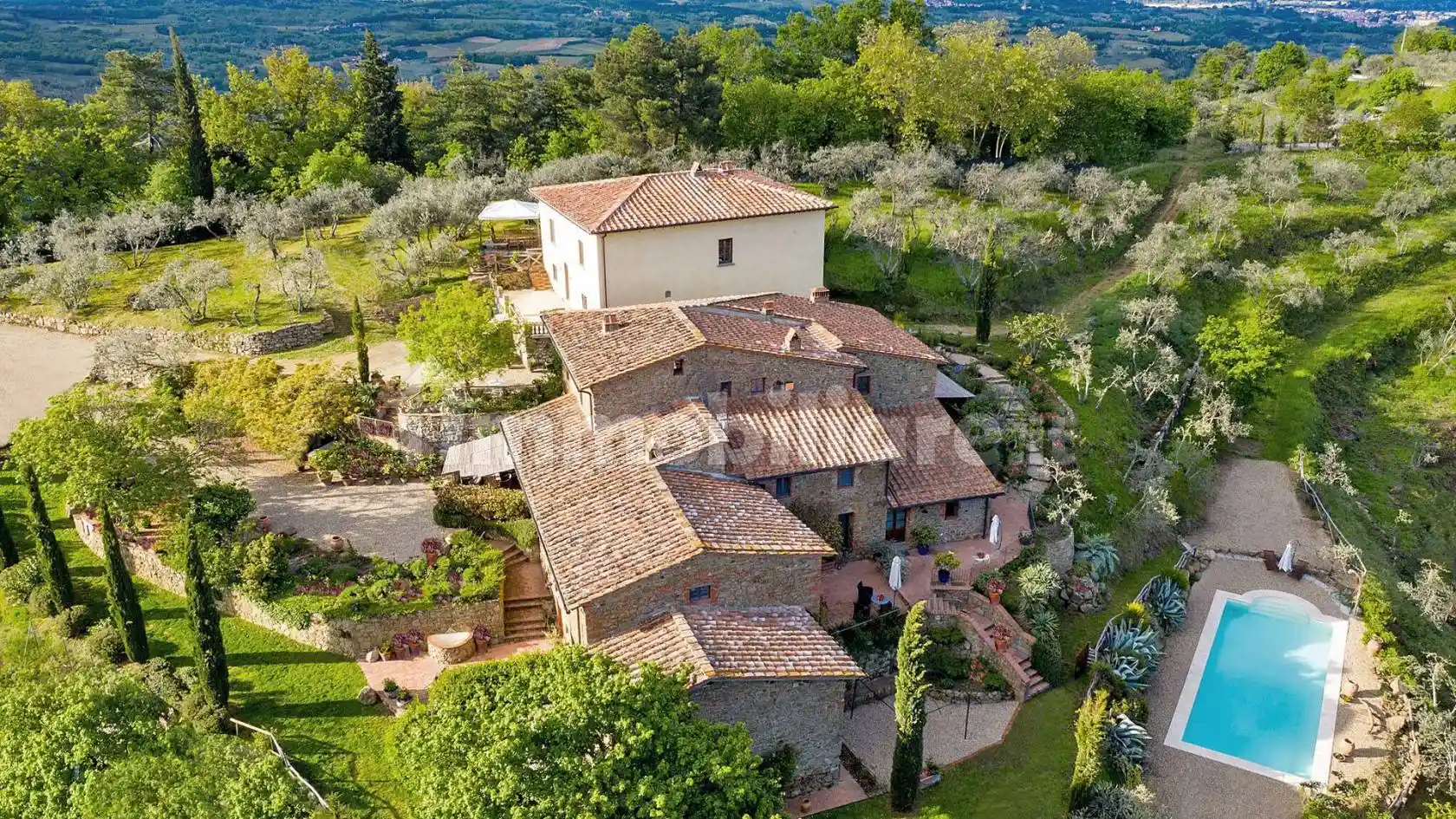 Rustico - Casale in vendita a Montevarchi