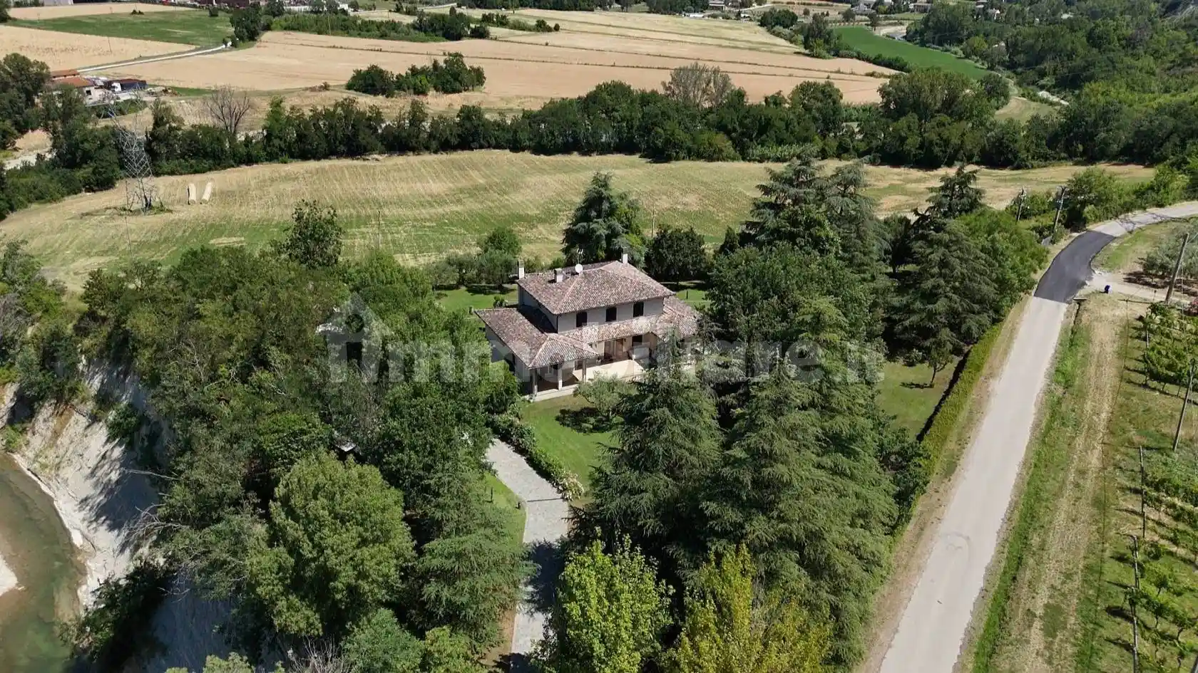 Casa indipendente in vendita a Castrocaro Terme e Terra del Sole