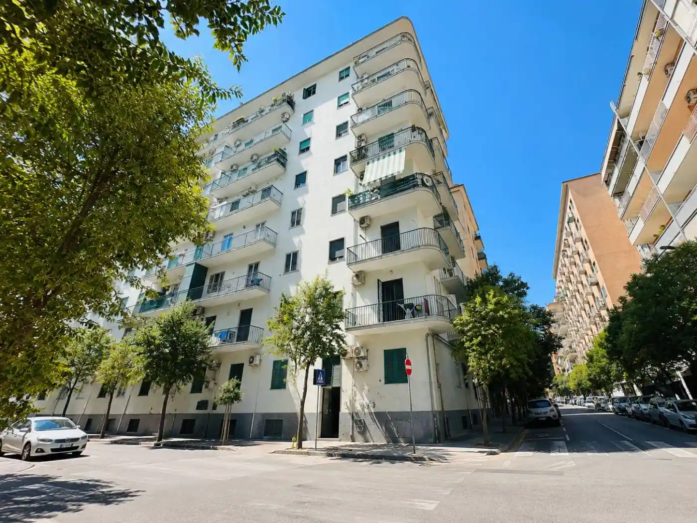 Appartamento in vendita a Napoli