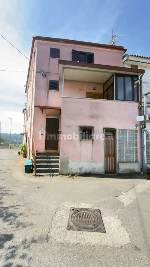 Appartamento in vendita a Salerno