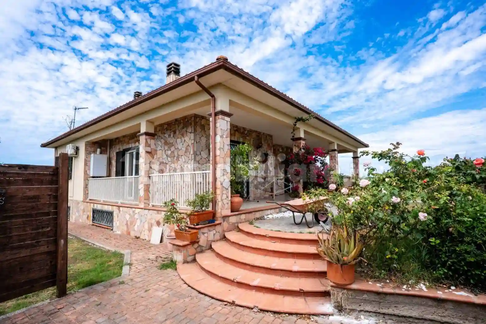 Villa - foto 3