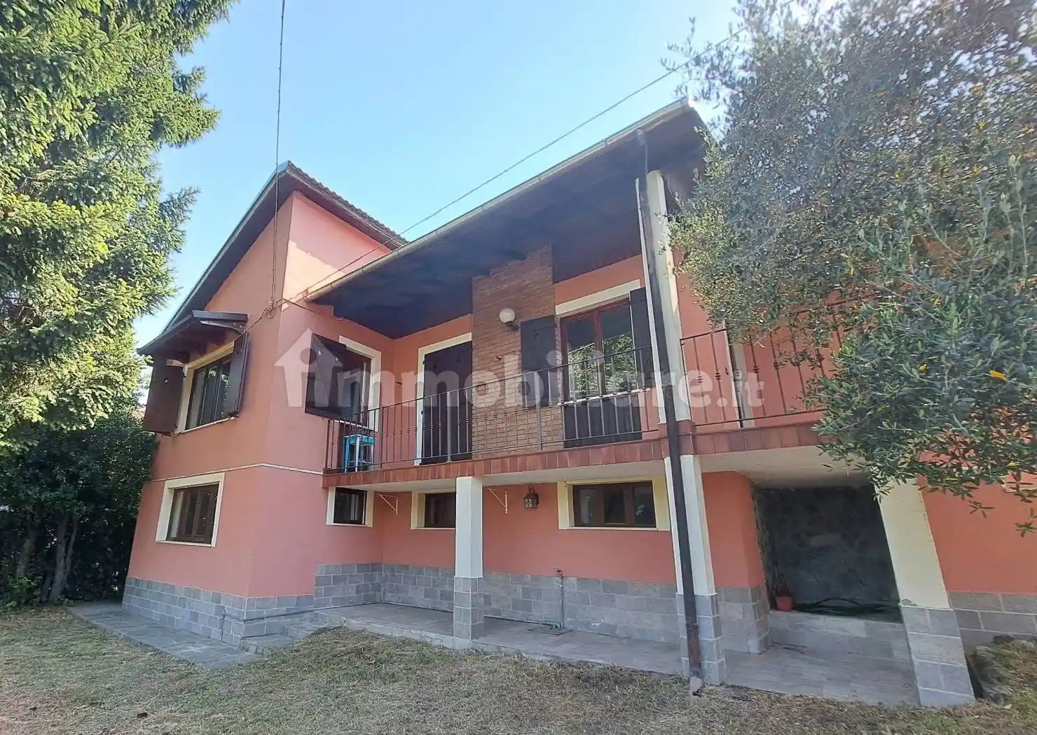 Villa in vendita a Mornese