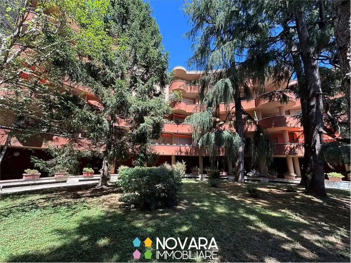 Appartamento in vendita a Novara