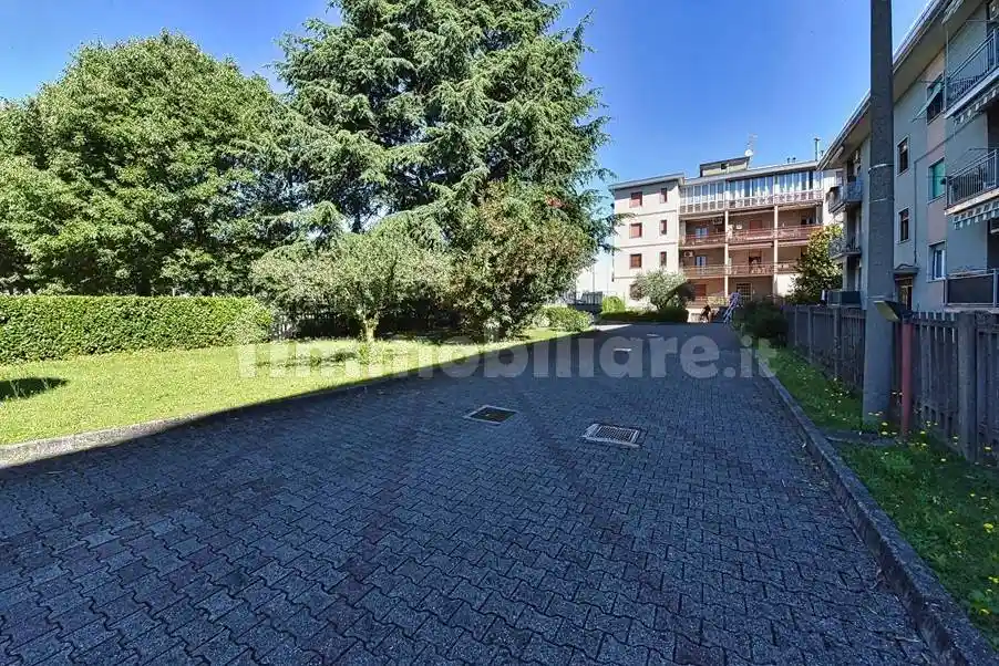 Appartamento in vendita a Nova Milanese
