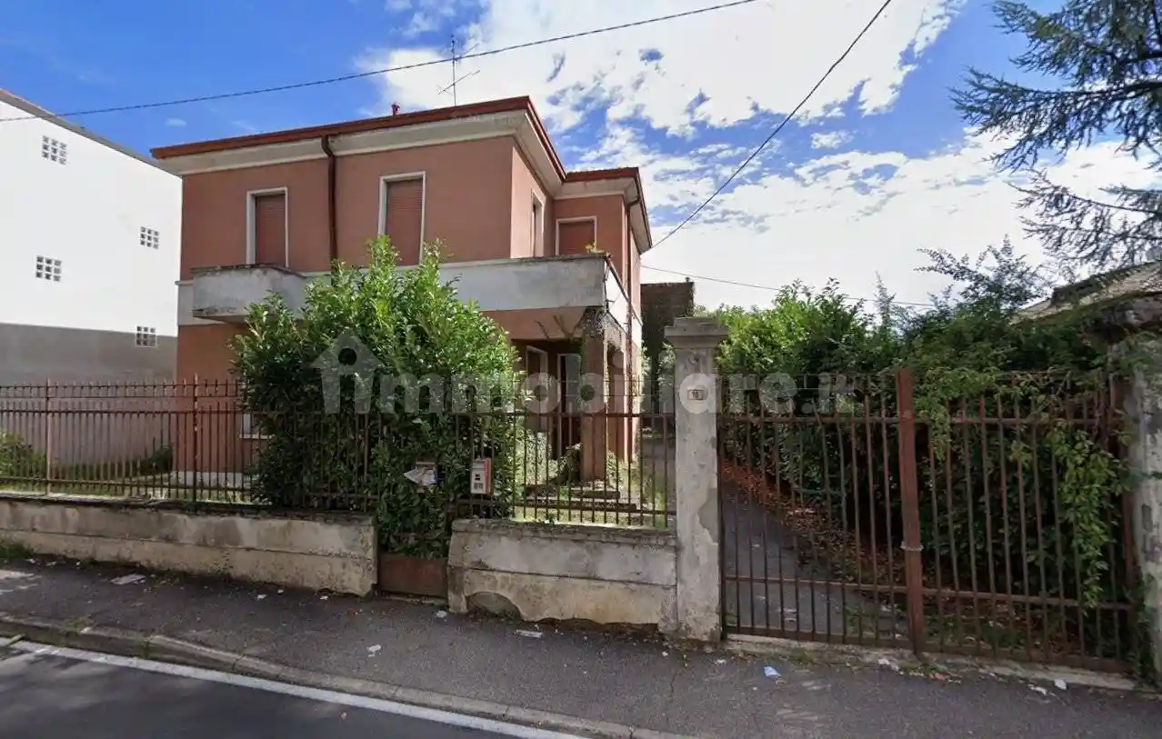 Villa in vendita a Muggiò