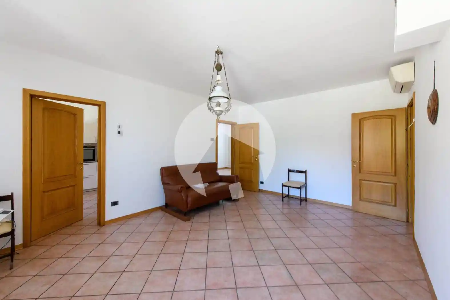 Villa in vendita a Montecchio Emilia