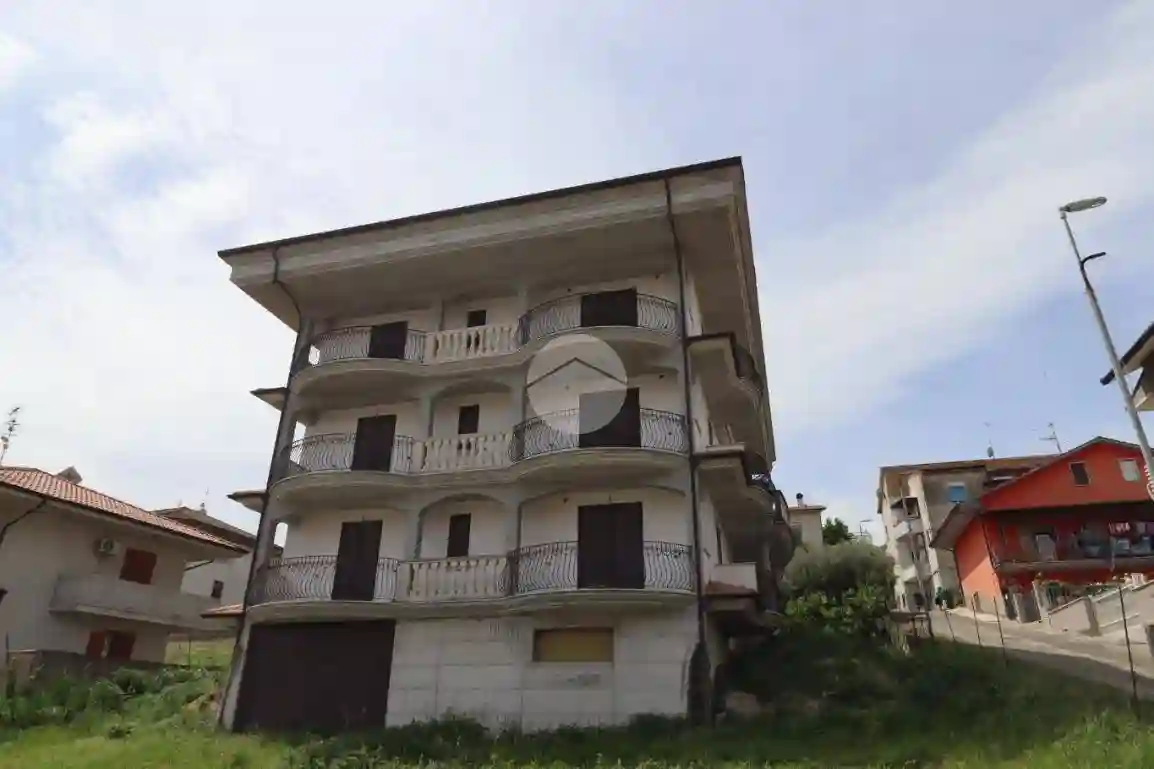 Palazzo - Edificio - foto 2