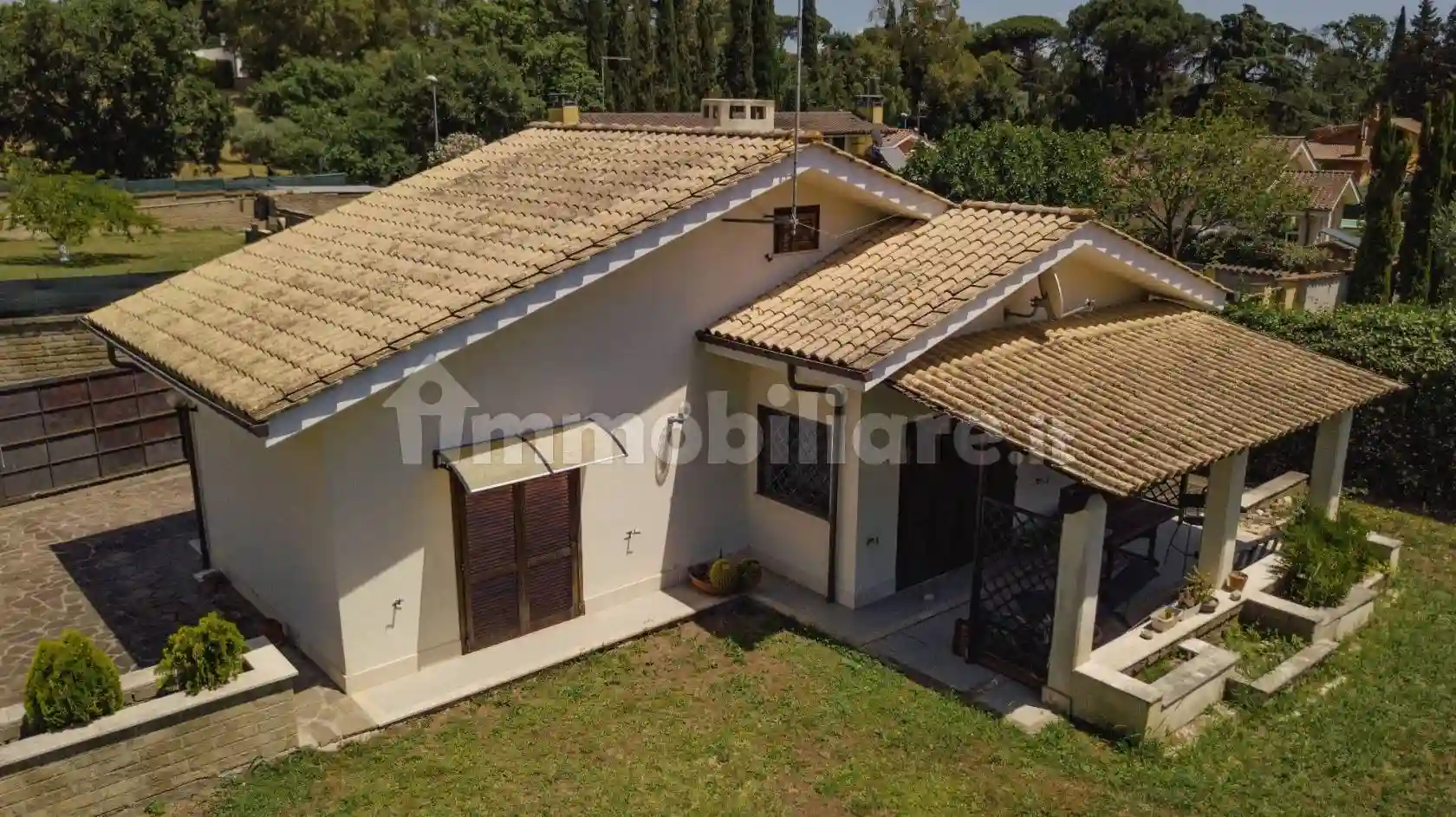 Villa - foto 2